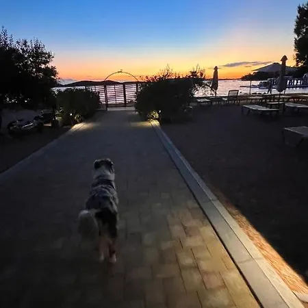 Сasa de vacaciones Sunset Blue Sky Žaborić
